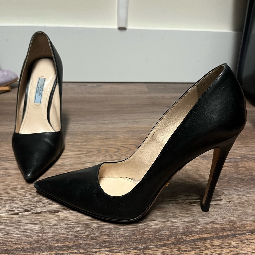 Peace pointed pumps, black leather size 36